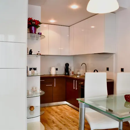 Silver Mountain & Apartment